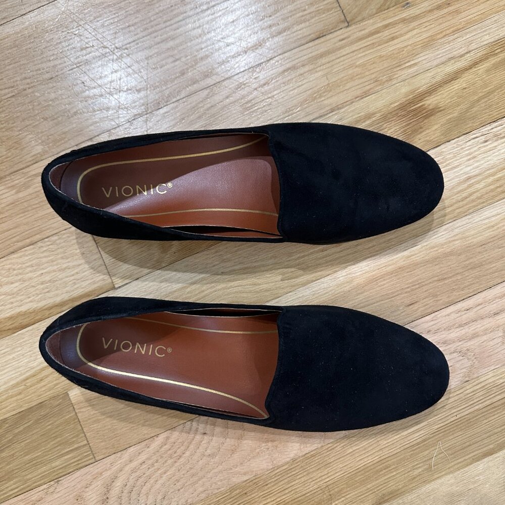 Vionic Willa Black Suede 8.5